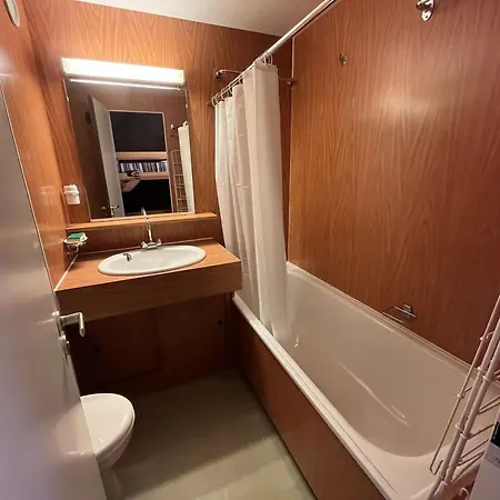Pour 4 Pers., Proche Pistes Et Commerces, Balcon Sud, à Flaine Forêt - Fr-1-687-66